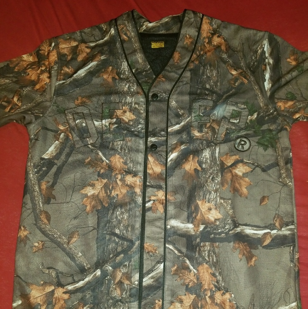 10 deep camo jersey